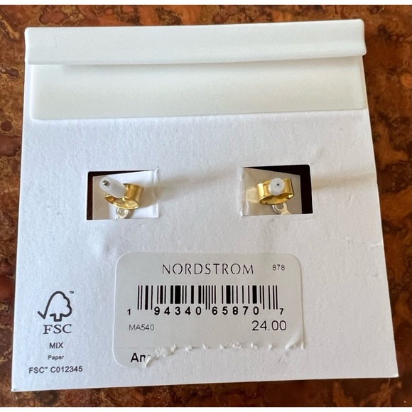 Madewell Dropback Succulent Earrings - Picture 7 of 7